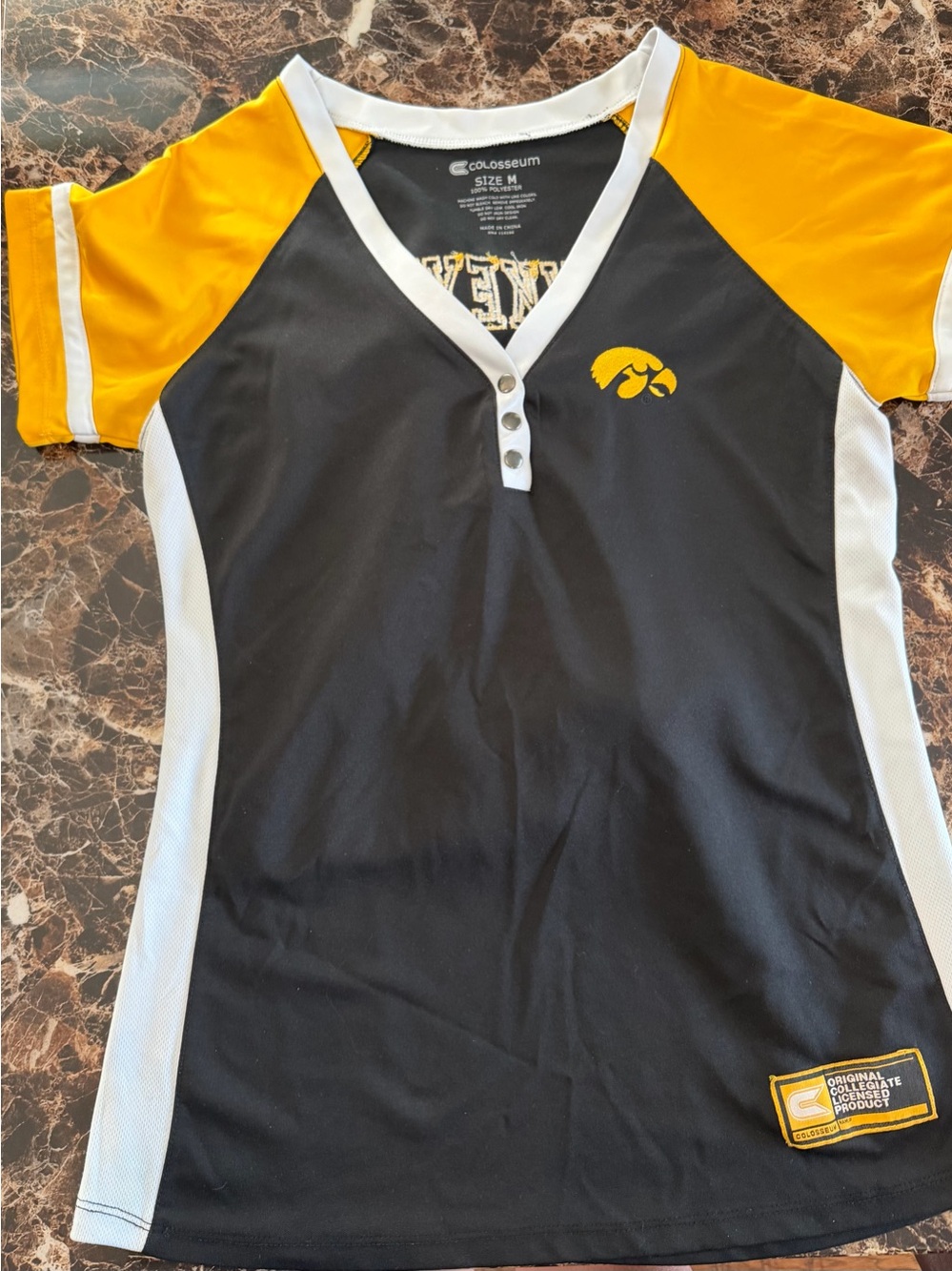 Colosseum Black and Gold Iowa Hawkeyes Athletic Top